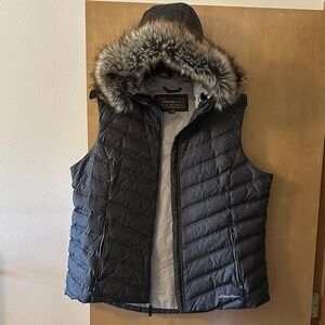 Eddie Bauer Charcoal Quilted Vest with Faux Fur Trim